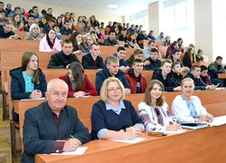 Нас мовою єднає любов до України