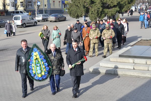 Ми пам’ятаємо подвиг Героїв минулих поколінь