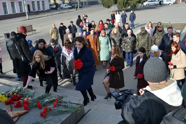 Ми пам’ятаємо подвиг Героїв минулих поколінь