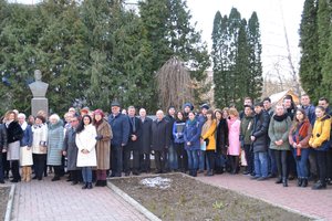 Ми пам’ятаємо подвиг Героїв минулих поколінь