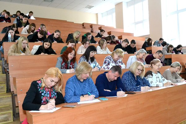 Радіодиктант єдності об’єднує українську націю