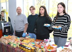 Ярмарок благодійності на шляху до Перемоги