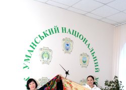 Українська хустка – оберіг на всі часи