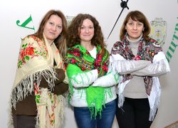 Українська хустка – оберіг на всі часи
