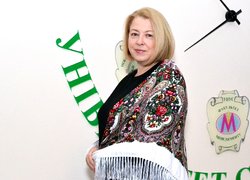 Українська хустка – оберіг на всі часи