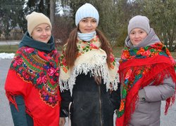 Українська хустка – оберіг на всі часи