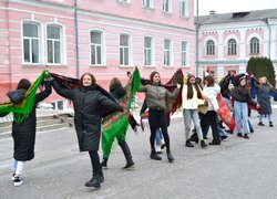 Українська хустка – оберіг на всі часи