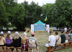 Разом до мрії: як студентка УНУ стала частиною великої волонтерської спільноти