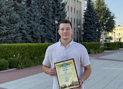 Випускник УНУ Данило ВАРИЧ отримав подяку міського голови
