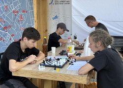 УНУ на Ярмарку можливостей: від ігор до хімічних експериментів