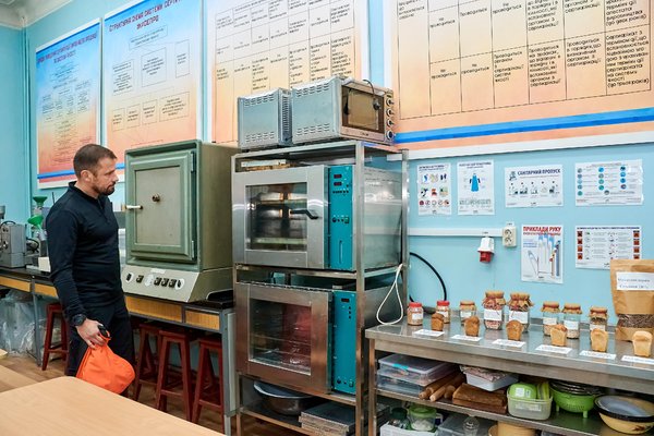 З робочим візитом в університеті перебувала делегація з МОН і ВРУ