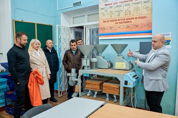 З робочим візитом в університеті перебувала делегація з МОН і ВРУ