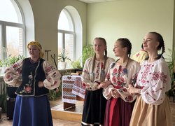 Андріївські вечорниці – народні традиції, національна ідентичність і волонтерство