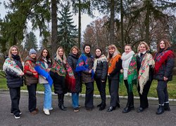 День української хустки – тепло традицій на фото