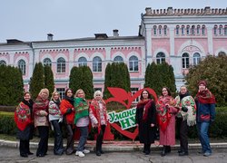 День української хустки – тепло традицій на фото