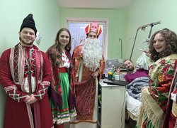 Резиденція Св. Миколая в УНУ: тепло сердець, подарунки та диво для тих, хто особливо чекає свята