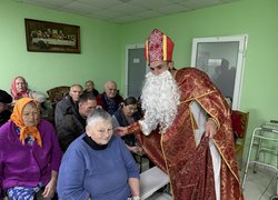 Резиденція Св. Миколая в УНУ: тепло сердець, подарунки та диво для тих, хто особливо чекає свята