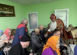 Резиденція Св. Миколая в УНУ: тепло сердець, подарунки та диво для тих, хто особливо чекає свята