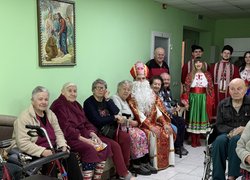 Резиденція Св. Миколая в УНУ: тепло сердець, подарунки та диво для тих, хто особливо чекає свята