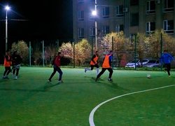 Студенти та викладачі УНУ святкують Всесвітній день футболу на футбольному майданчику