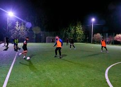 Студенти та викладачі УНУ святкують Всесвітній день футболу на футбольному майданчику