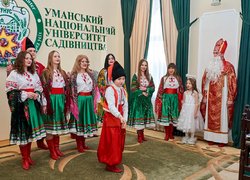 Різдвяна коляда УНУ – єднання через традиції