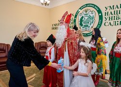 Різдвяна коляда УНУ – єднання через традиції