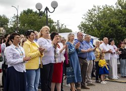 Колектив Уманського національного університету взяв участь у міському віче з нагоди Дня Конституції України