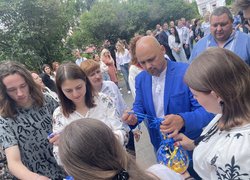 Янголи для янголів: в Уманському НУ вшанували пам’ять загиблих від російської агресії дітей