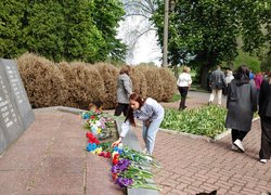 Колектив Уманського національного університету вшанував загиблих у Другій світовій війні 