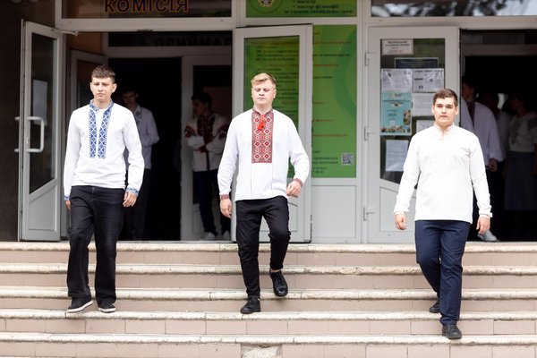 В Уманському національному університеті відзначили День вишиванки