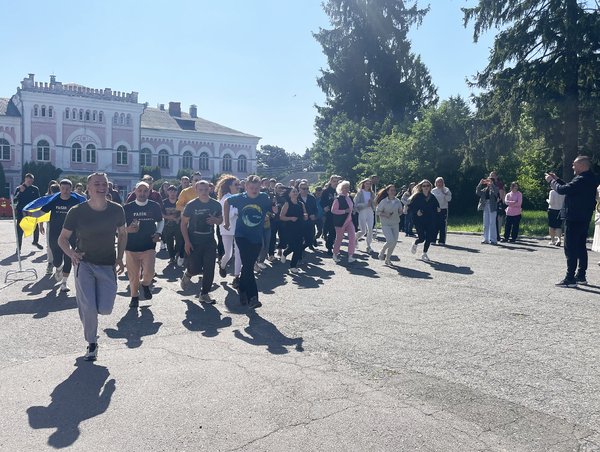 В Уманському національному університеті відбувся благодійний марафон «Біг до перемоги»