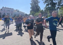 В Уманському національному університеті відбувся благодійний марафон «Біг до перемоги»