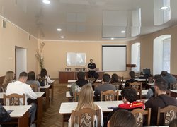Студентам Уманського НУ розповіли як можна долучитися до лав поліції