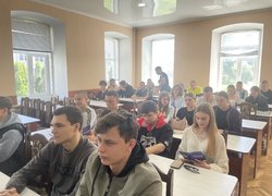 Студентам Уманського НУ розповіли як можна долучитися до лав поліції