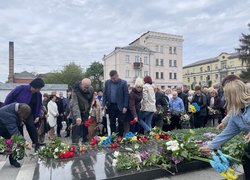 Колектив Уманського національного університету вшанував загиблих у Другій світовій війні 