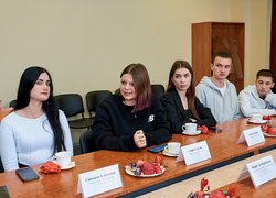 Разом сильніші: студенти об’єднаних університетів зустрілися з керівництвом