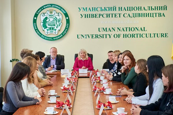 Разом сильніші: студенти об’єднаних університетів зустрілися з керівництвом