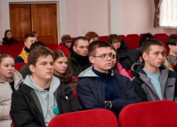 Коли хліб дорожчий за життя: в УНУ відбувся вечір пам’яті жертв Голодомору