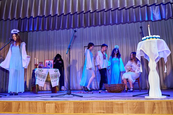 Коли хліб дорожчий за життя: в УНУ відбувся вечір пам’яті жертв Голодомору