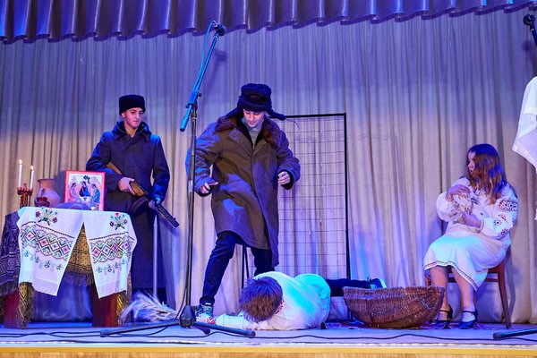 Коли хліб дорожчий за життя: в УНУ відбувся вечір пам’яті жертв Голодомору