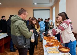 Благодійний ярмарок на факультеті агрономії: творимо добро разом