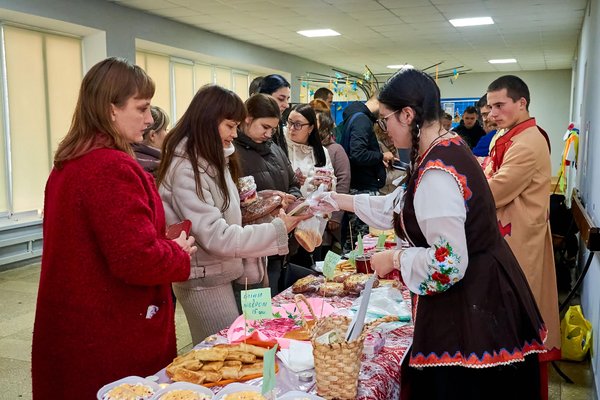 Студенти УНУ провели Андріївські вечорниці