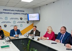 Умань об’єднує освіту та бізнес: круглий стіл про розвиток дуальної підготовки в агросекторі