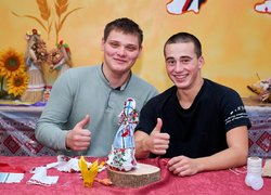 Майстерність, що оберігає: університетська родина створювала ляльку-мотанку