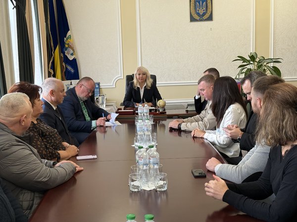 Робоча зустріч членів Наглядової ради та роботодавців з керівництвом університету: нові орієнтири розвитку освіти