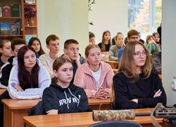 Зустріч студентів Уманського національного університету з представниками штурмової бригади Національної поліції України «Лють»