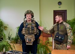 Зустріч студентів Уманського національного університету з представниками штурмової бригади Національної поліції України «Лють»