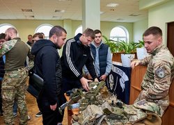 Зустріч студентів Уманського національного університету з представниками штурмової бригади Національної поліції України «Лють»