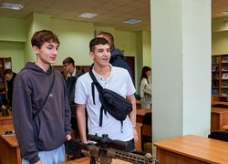 Зустріч студентів Уманського національного університету з представниками штурмової бригади Національної поліції України «Лють»